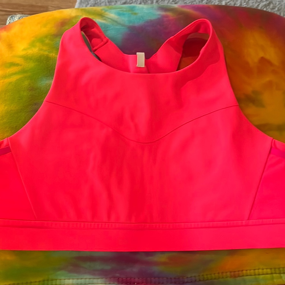 Women’s brooks hot pink running sport bra
